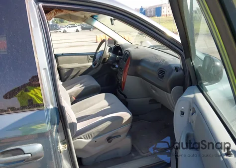 2006 Chrysler Town & Country z USA, uszkodzony, nr VIN 1A4GP45R56B544249